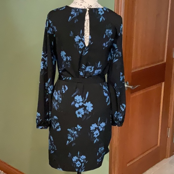 H&M Black and Blue Sheath Dress with Bishop Sleeves - Picture 3 of 5